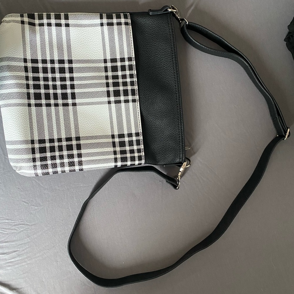 Thirty-one RETIRED Organizing Shoulder Bag Ltd.